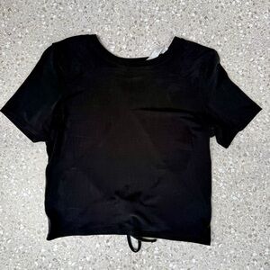 Lululemon Open Back T-Shirt Size 4